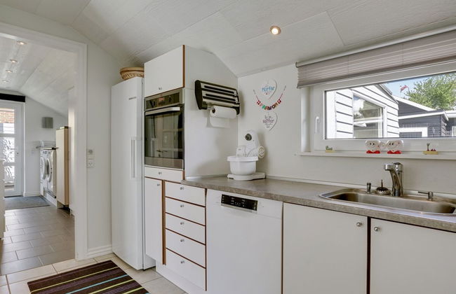 "Asfrith" - 400m from the sea - Foto 19