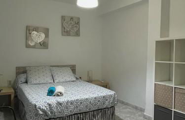 Sevilla Apartamento en Camas a minutos del centro de Sevilla Wifi - Foto 4