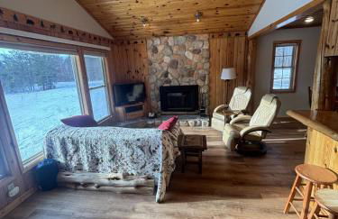 Snowmobile, ATV, Horseback Riding Haven with Quick Trail Access & Games & Entertainment Room - Foto 42