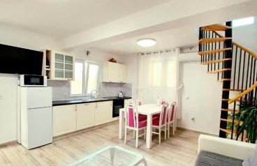 House GITA - Photo 15