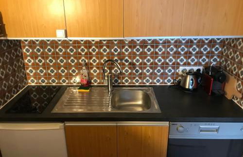 APPT 4-6 PERS 28m2 tout équipé, 30m des pistes - Foto 10