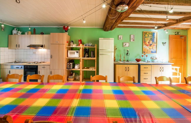 Forestside Escape for 15 Guests - Photo 30