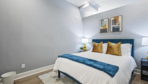 Trendy 1BR w 10ft Ceilings FREE Parking Pet Friendly - Foto 4