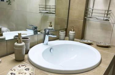 Γήινη πολυτέλεια και ηρεμία στο κέντρο των Β Προαστίων - Foto 17