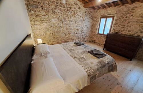 Appartamento con Spa Privata e vista falesia - La Perla a Lumignano - Photo 18