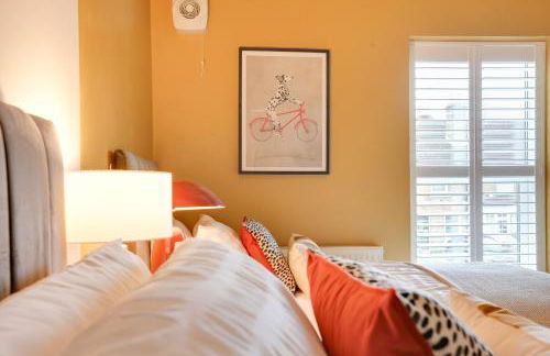 Ann’s Place - 2 Bed House Central Romford - Free Parking & Garden - Foto 36