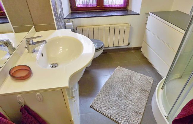 Peaceful Garden Home, Chevron - Photo 16