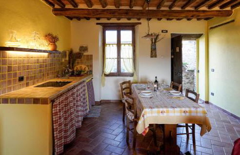 Awesome Apartment In Monticiano - Foto 20