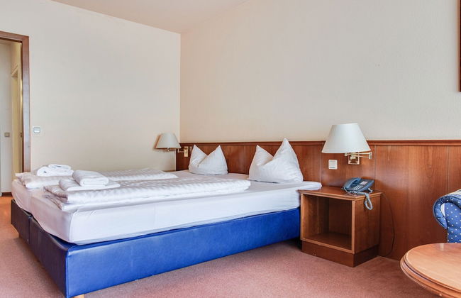 Comfortable Waterfront Apartment in Hahnenklee - Photo 7