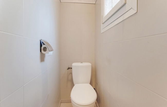 Villa With Swimming Pool in Sorgues - Foto 21