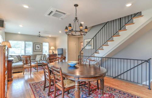 Luxe Townhouse with Garage and Terrace - Foto 10