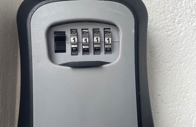 1 Bed Victorian Flat Sleeps 4 - Garden & Patio - Foto 26