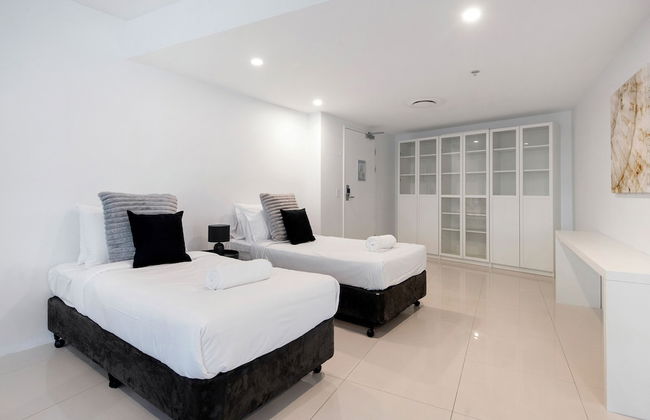 Private Q Tower Apartments - Wow Stay - Photo 34