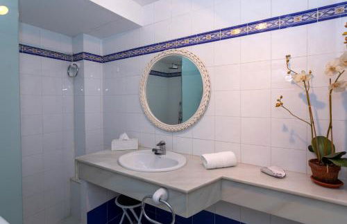 Cala Blanca, bajo, 2 dormitorios, by Bookindenia - Foto 19