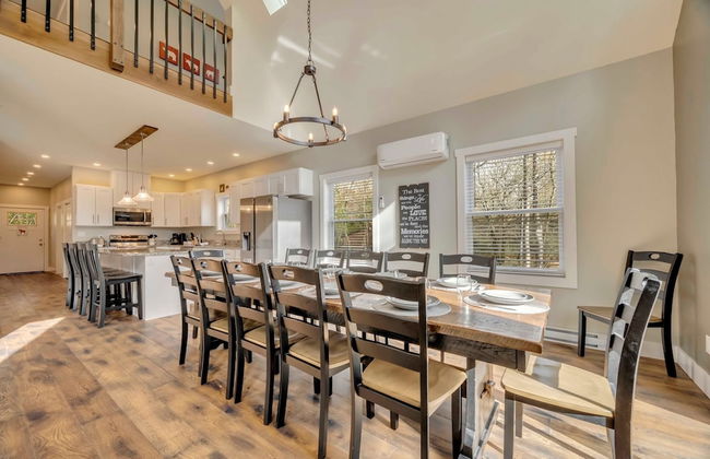 Bear Creek Bliss by Avantstay Sleeps 16 Game Room Deck Fire Pit - Photo 10