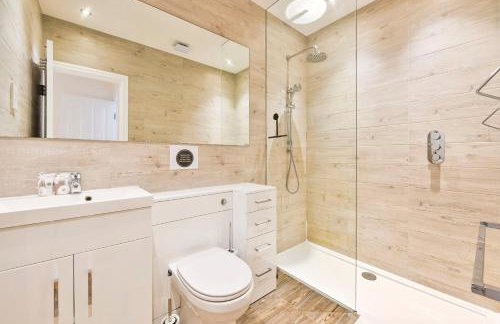 GuestReady - Contemporary home in Chiswick - Foto 6