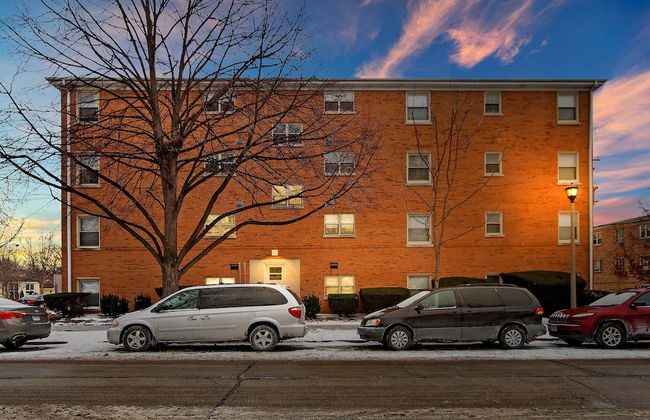 Fascinating 1BR Apartment in Skokie - Foto 19