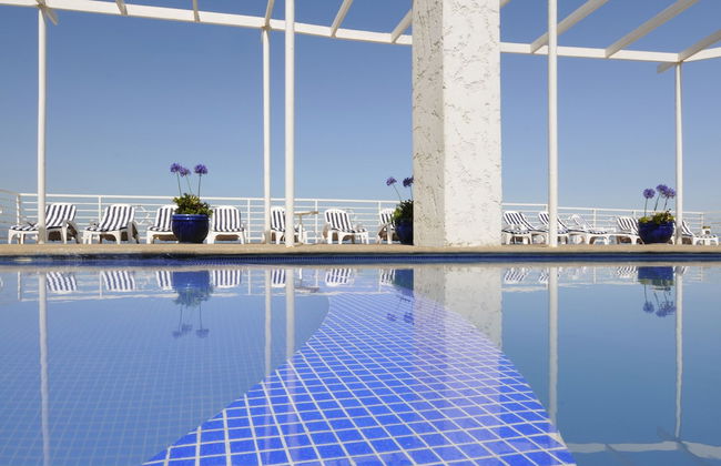 MR Mar Suites - Photo 1