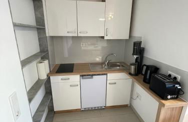 Tulip apartment with your private entrance - Foto 13