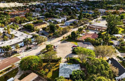 Hot Tub Firepit Deck 10mins to Beach Near Las Olas Middle Terrace Cottage by AvantStay - Foto 69