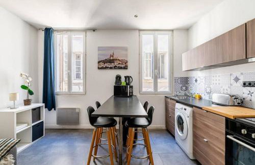 Appartement lumineux du Panier proche Cathedrale et MuCem - Foto 7