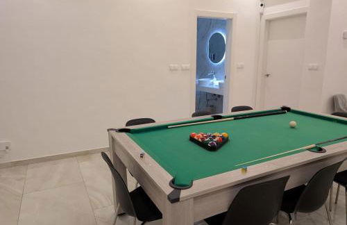 Luxury in Madrid for 10 and Pets - Photo 22