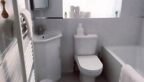 Bexleyheath Town Centre Four bedrooms, Five Beds House - Foto 3