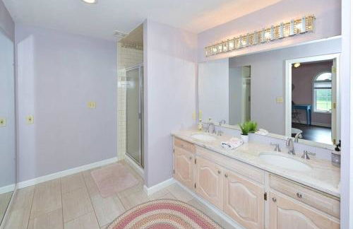 12,700 sf 8 Room Mansion on 18 acres - Foto 35