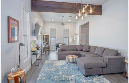 Gorgeous, Family-friendly Home Near Downtown - Foto 14
