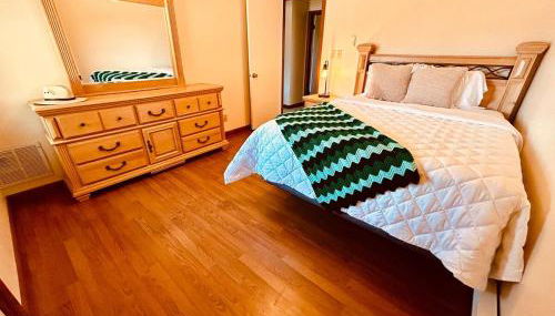 Family Home with Mountain Views! - Foto 5