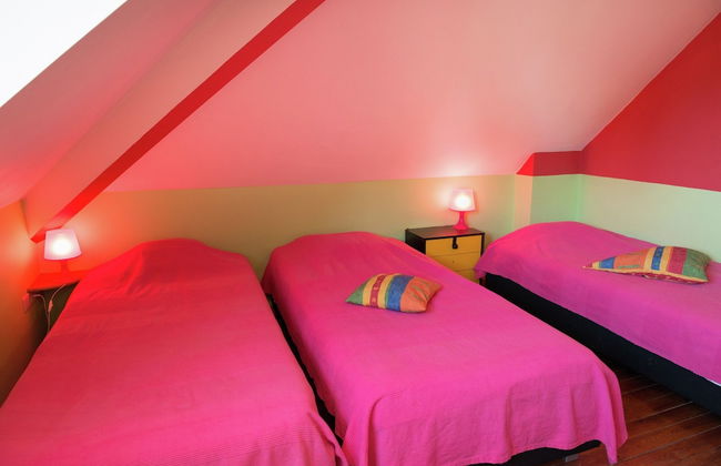 Holiday Home in Moutouyet With Pool & Sauna - Foto 16