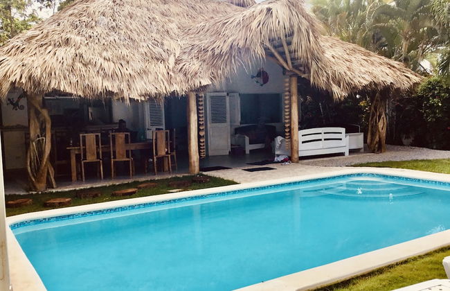 Pretty Caribbean Style Villa - Photo 19