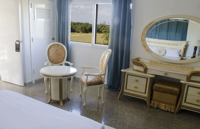 V Royal Luxury Villas - Foto 61