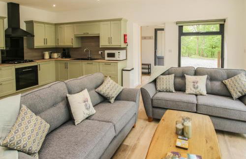 The Larches - Photo 6