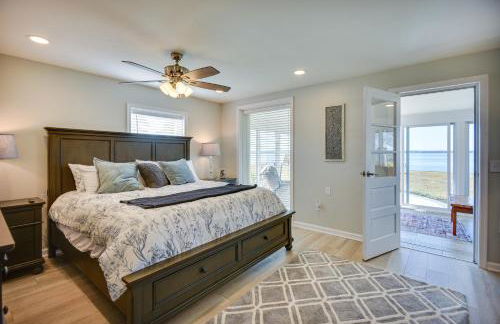 Waterfront Gloucester Cottage with Private Boat Dock - Foto 15