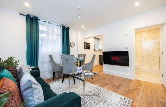 Stylish Block Of Apartments By AV Stays Croydon - Photo 2