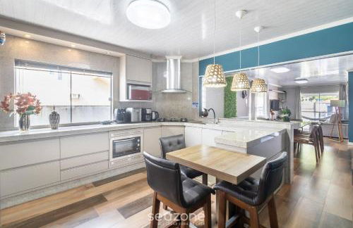 Apto c/ Varanda e 3 Quartos próx. a praia RSU3842 - Foto 13