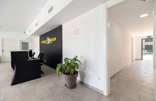 Castell Beach Aparthotel - Photo 19