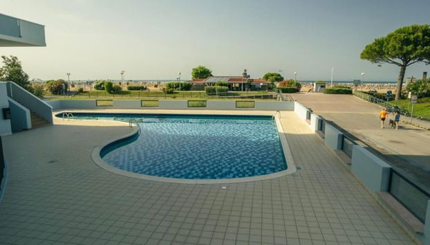 "adorable Flat With Large Terrace Overlooking the Sea" - Photo 2, Primary image