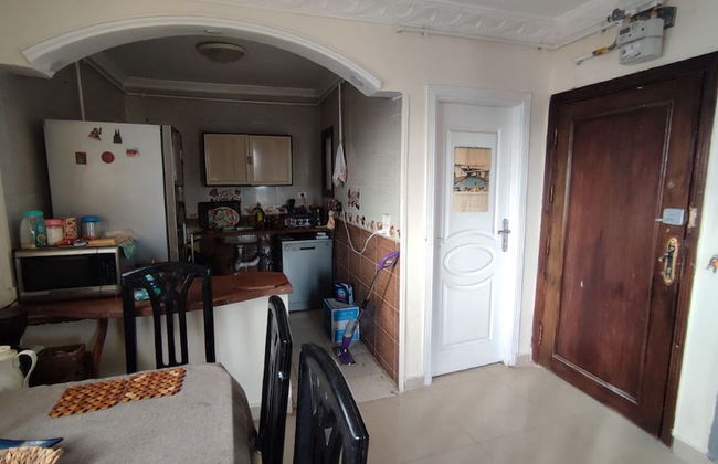 Females Only Host Is Woman Citycenter Near All - Foto 20