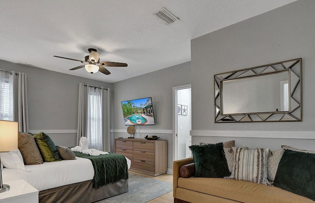 Modern Chic 7-BR with Pool & Gameroom - Foto 16