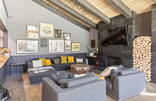 Chamonix #15 - Cozy Mtn Retreat with Fireplace - Foto 29