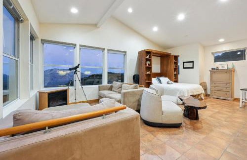 Unique Mountain Gem-Sauna Hot Tub Scenic View - Foto 43