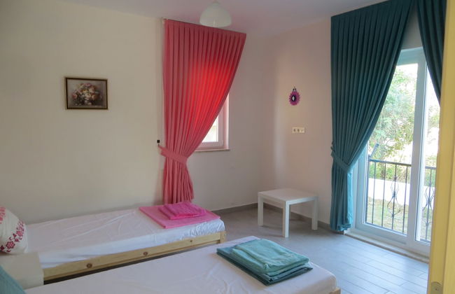 Villasleeps10-pool-bbq-mountainview-ac-parking - Foto 7