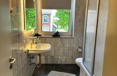 Stylische Studios Würselen Nähe Aachen, WLAN, Netflix, kostenlose Parkplätze, modern & gemütlich - Foto 66