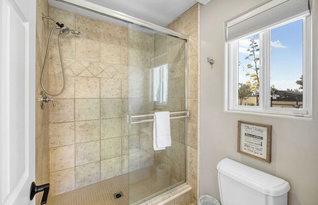 Temecula Wine Country Home w/ Pool, Hot Tub, Game Room & Vineyard Views - Foto 20