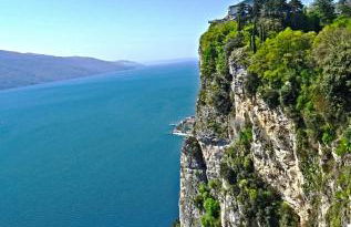 Casa De Pol Exclusive Lake View by Gardadomusmea - Photo 13