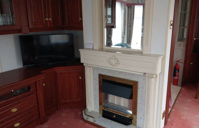 The Boat House Chalet - Boat of Garten - Near Aviemore - Sleeps 6 - Photo 4