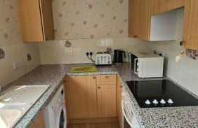 Studio Flat - 5 mins from Manchester Airport - Photo 7