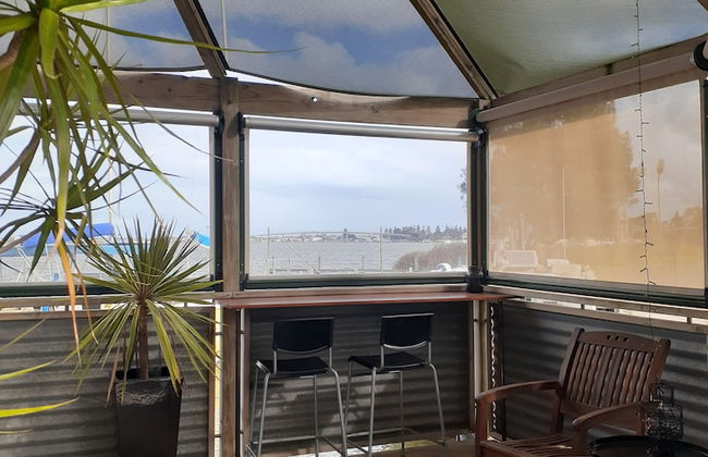 Boat Haven Studios - Photo 22